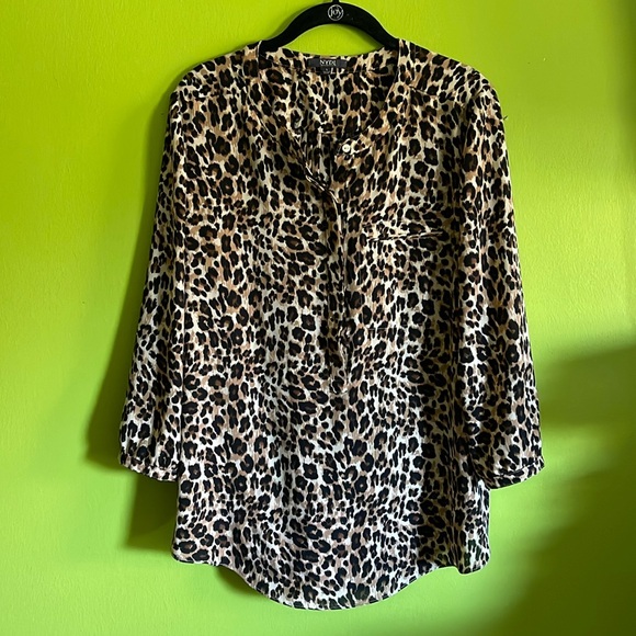 NYDJ Tops - NYDJ Leopard Print Popover Tunic Top Blouse Size L